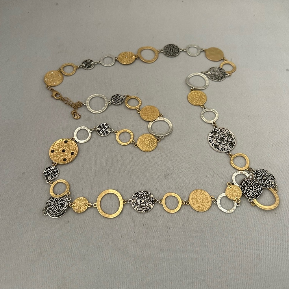 C1946 long gold and silver tone round link necklace - Picture 3 of 6